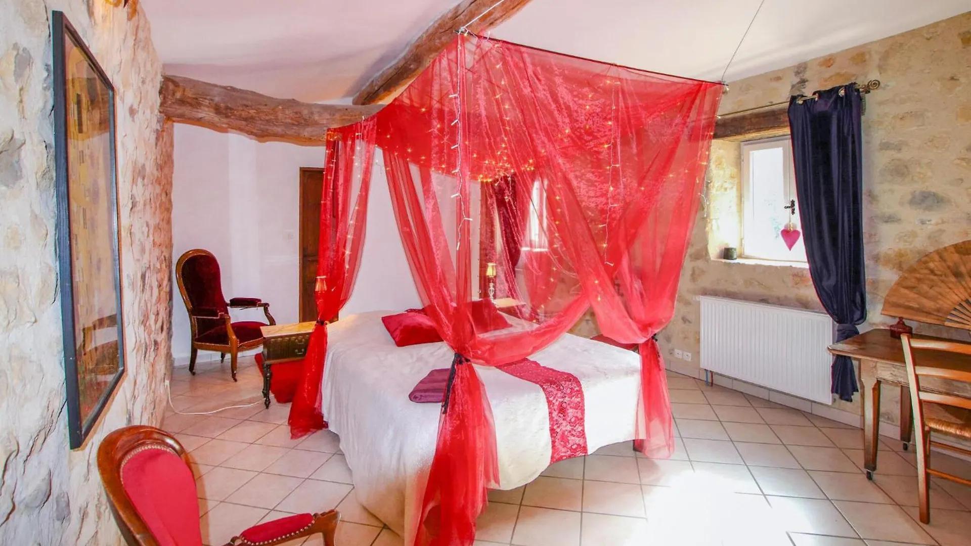 Holiday home Stunning Home In Gras With Kitchen France