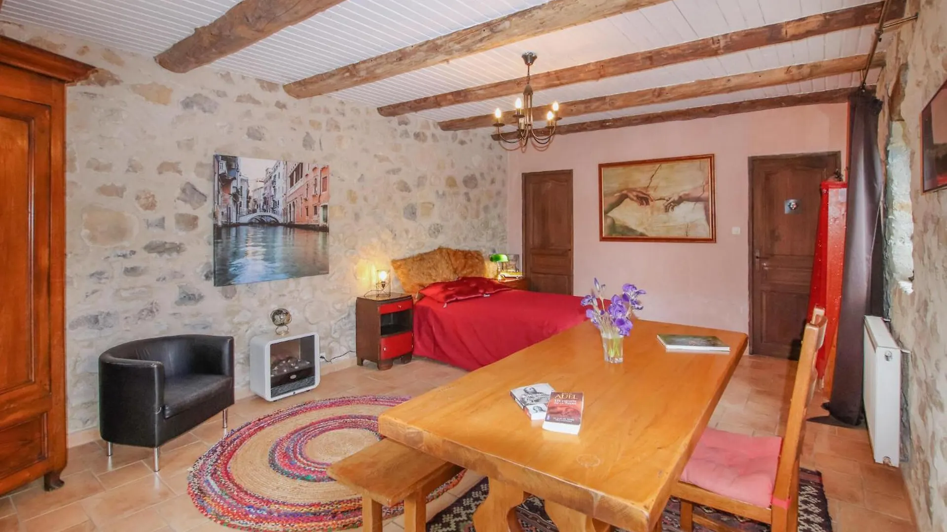 Holiday home Stunning Home In Gras With Kitchen